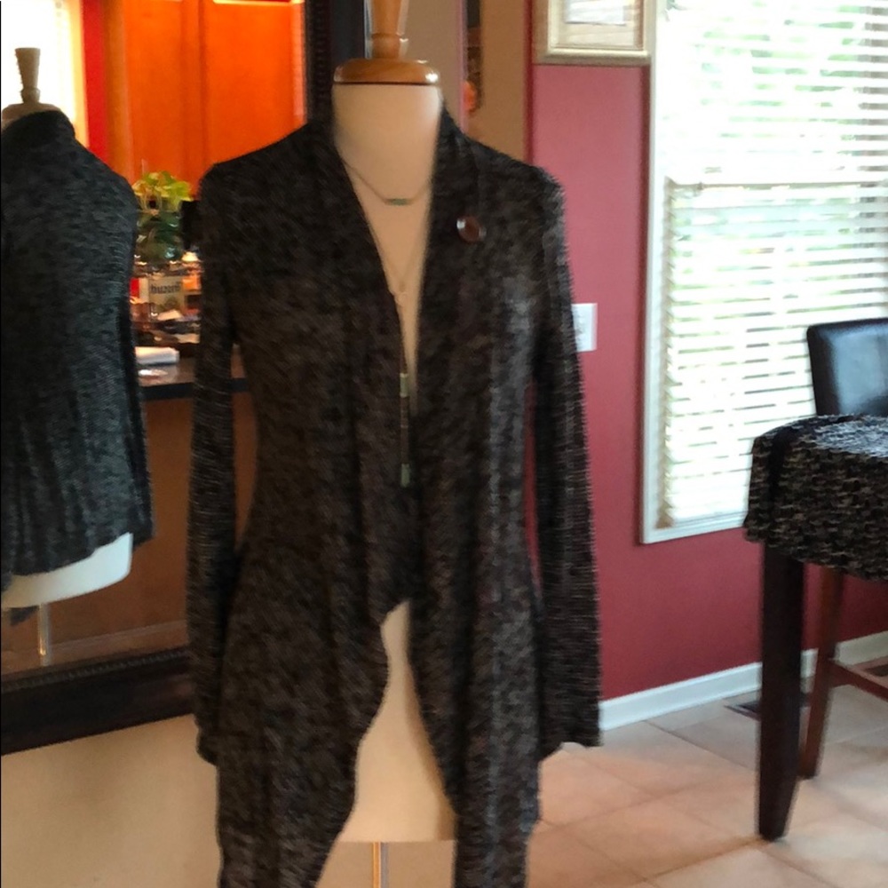 Bobeau light weight black heathered cardigan